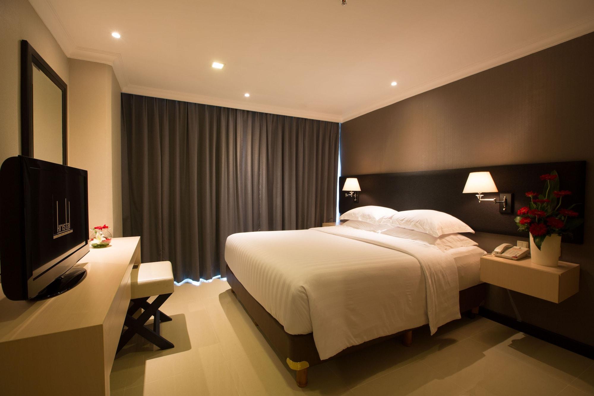 Kristal Hotel Джакарта Экстерьер фото